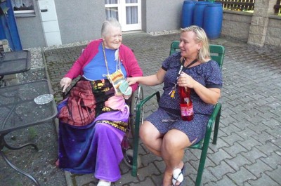 Semilská 12 v zahradě