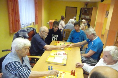 Hraní her - Člověče, nezlob se