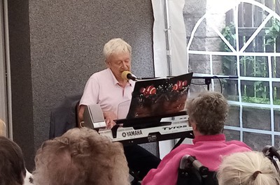 Koncert v zahradě - Miloš Šilhán