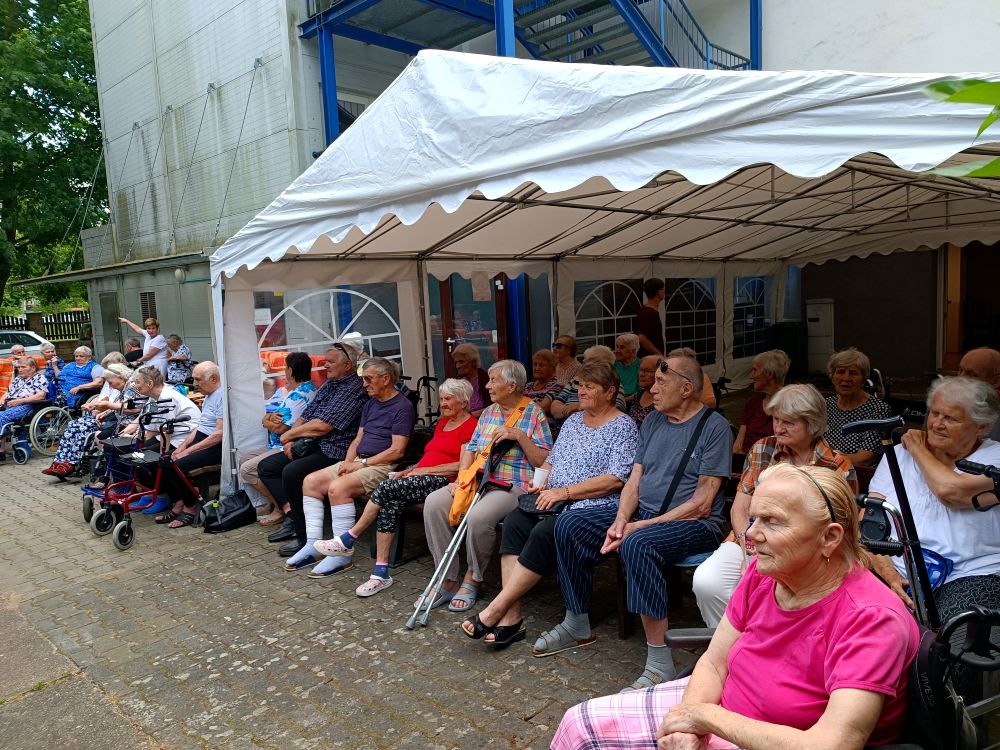 Sociální služby Semily, příspěvková organizace - Vystoupení Semilské 12