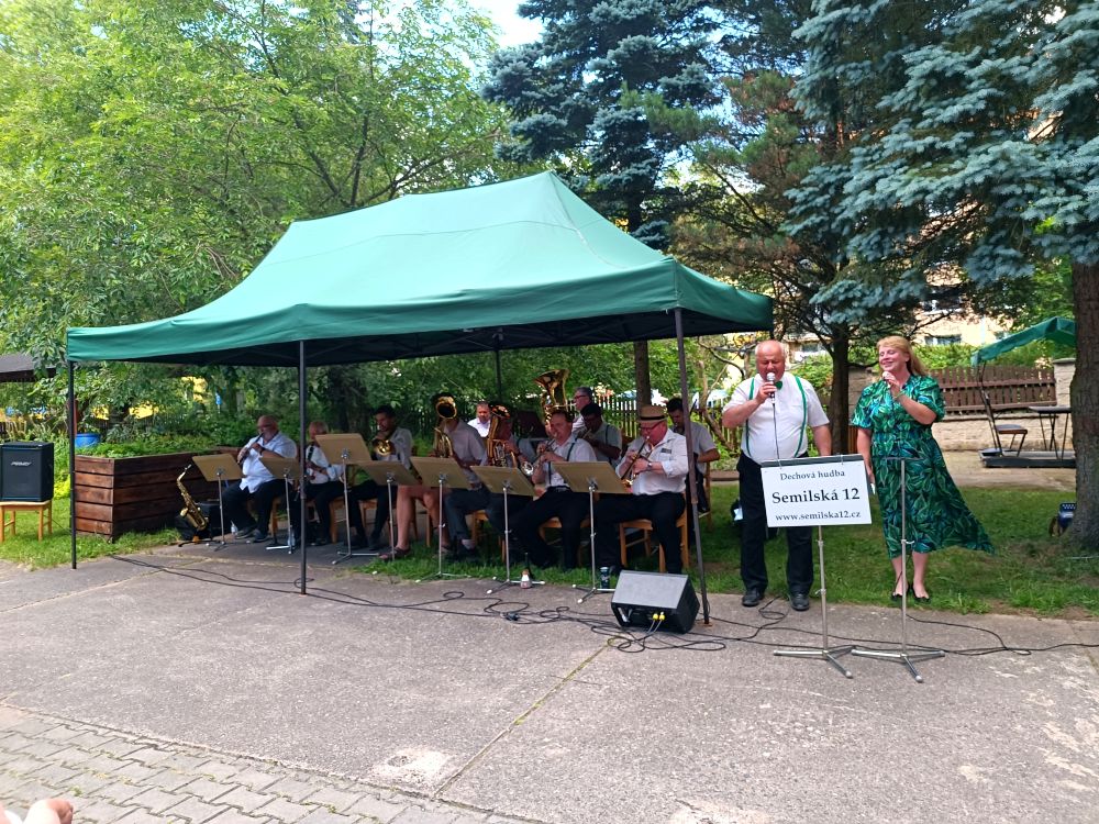 Sociální služby Semily, příspěvková organizace - Vystoupení Semilské 12